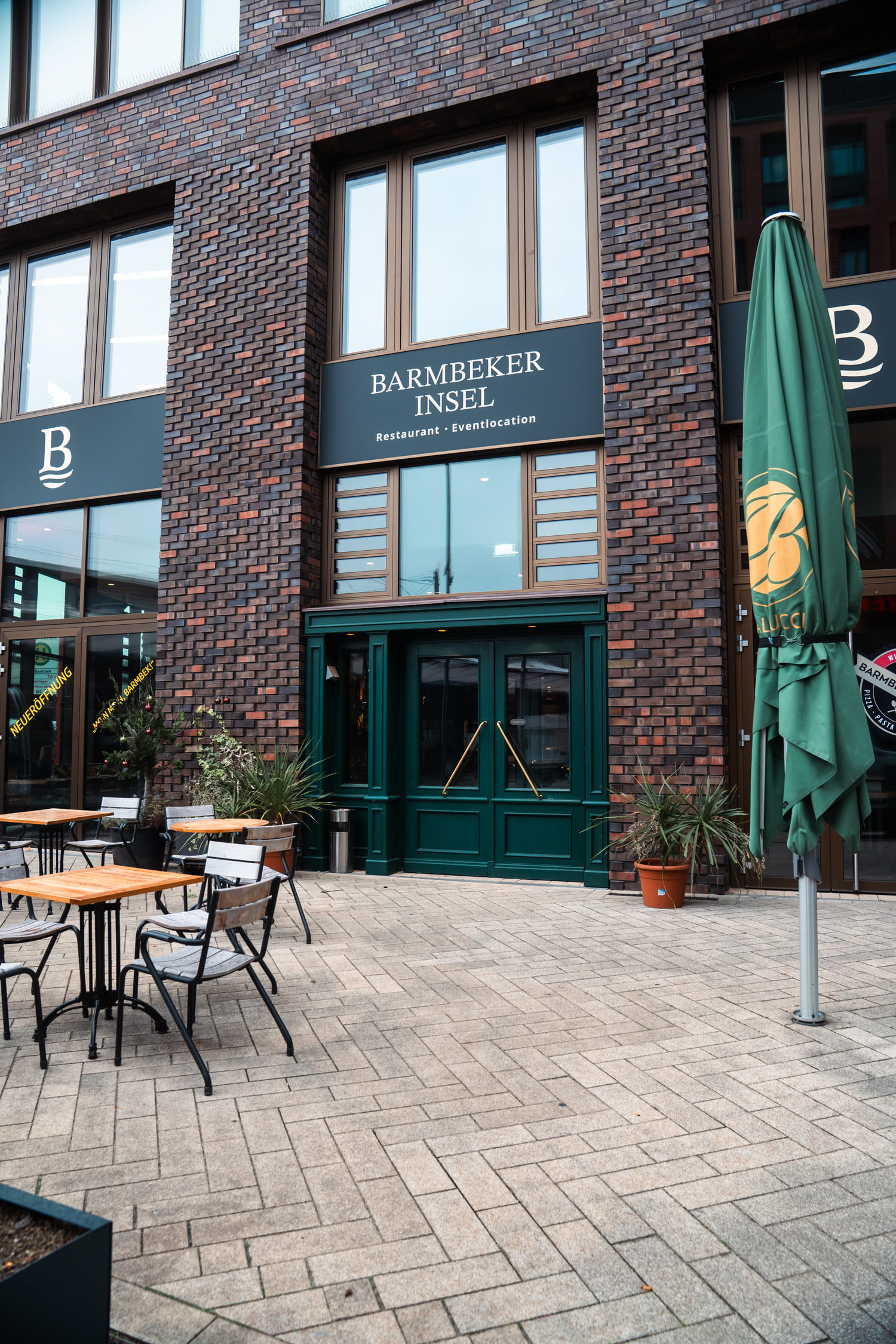 Frisch zubereitetes Sushi für ein Sommerfest in Hamburg – Alsterinsel